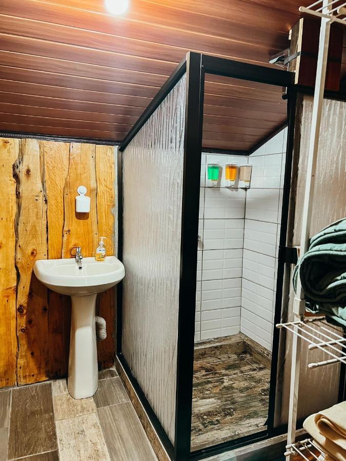 Cabanas Queca! Poas Bagian luar foto